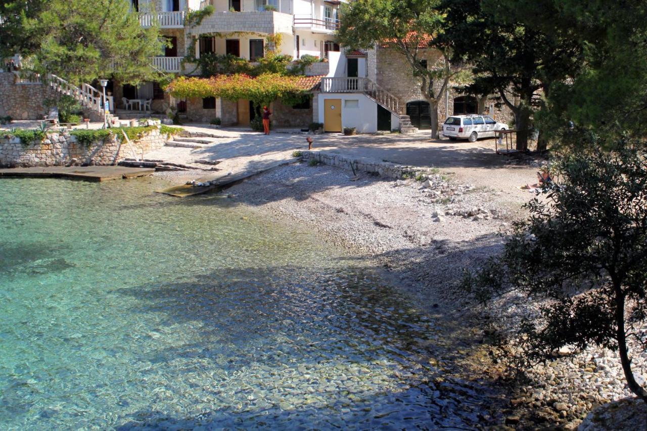 חוואר Apartments By The Sea Cove Zastupac, Hvar - 8761 מראה חיצוני תמונה