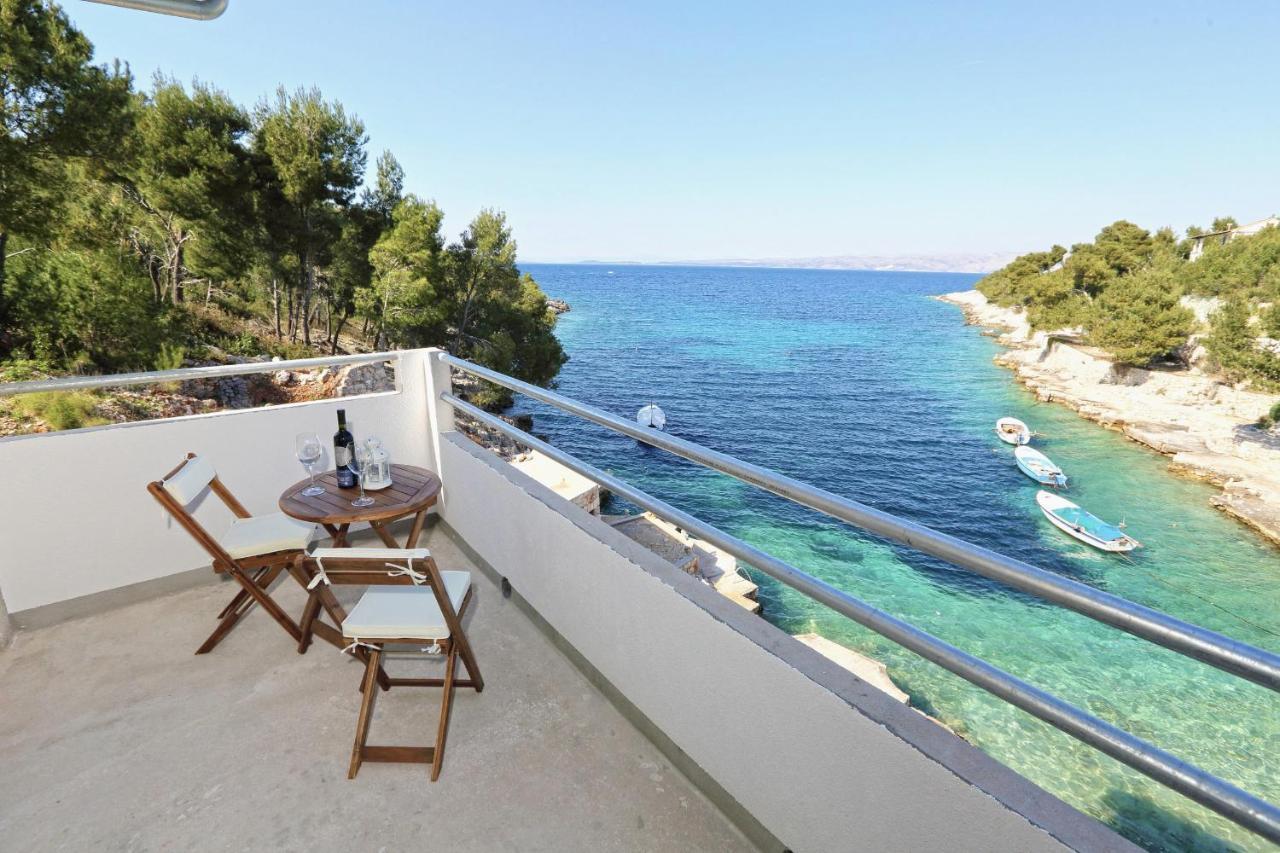 חוואר Apartments By The Sea Cove Zastupac, Hvar - 8761 מראה חיצוני תמונה