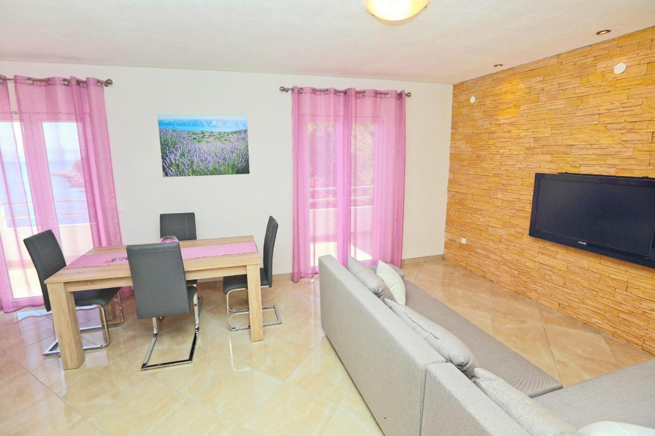 חוואר Apartments By The Sea Cove Zastupac, Hvar - 8761 מראה חיצוני תמונה