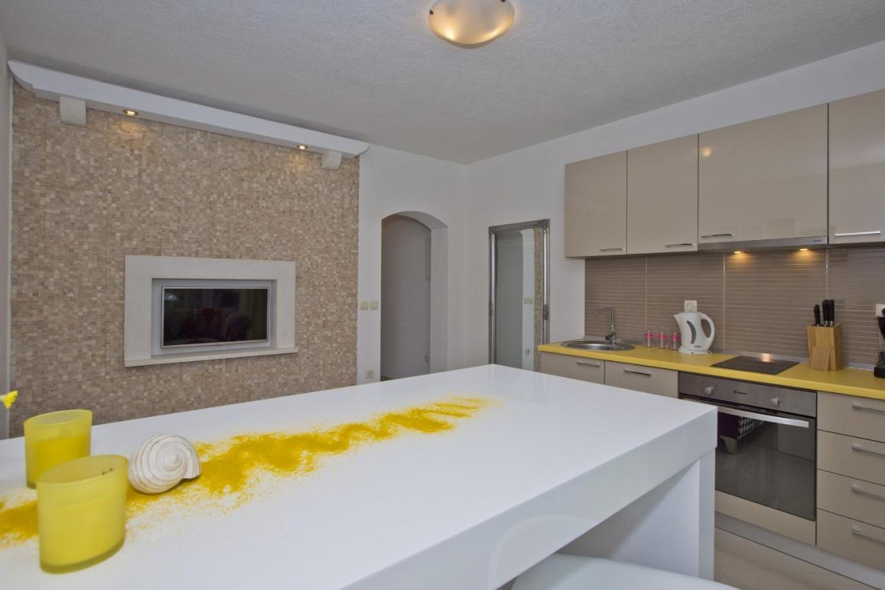 חוואר Apartments By The Sea Cove Zastupac, Hvar - 8761 מראה חיצוני תמונה