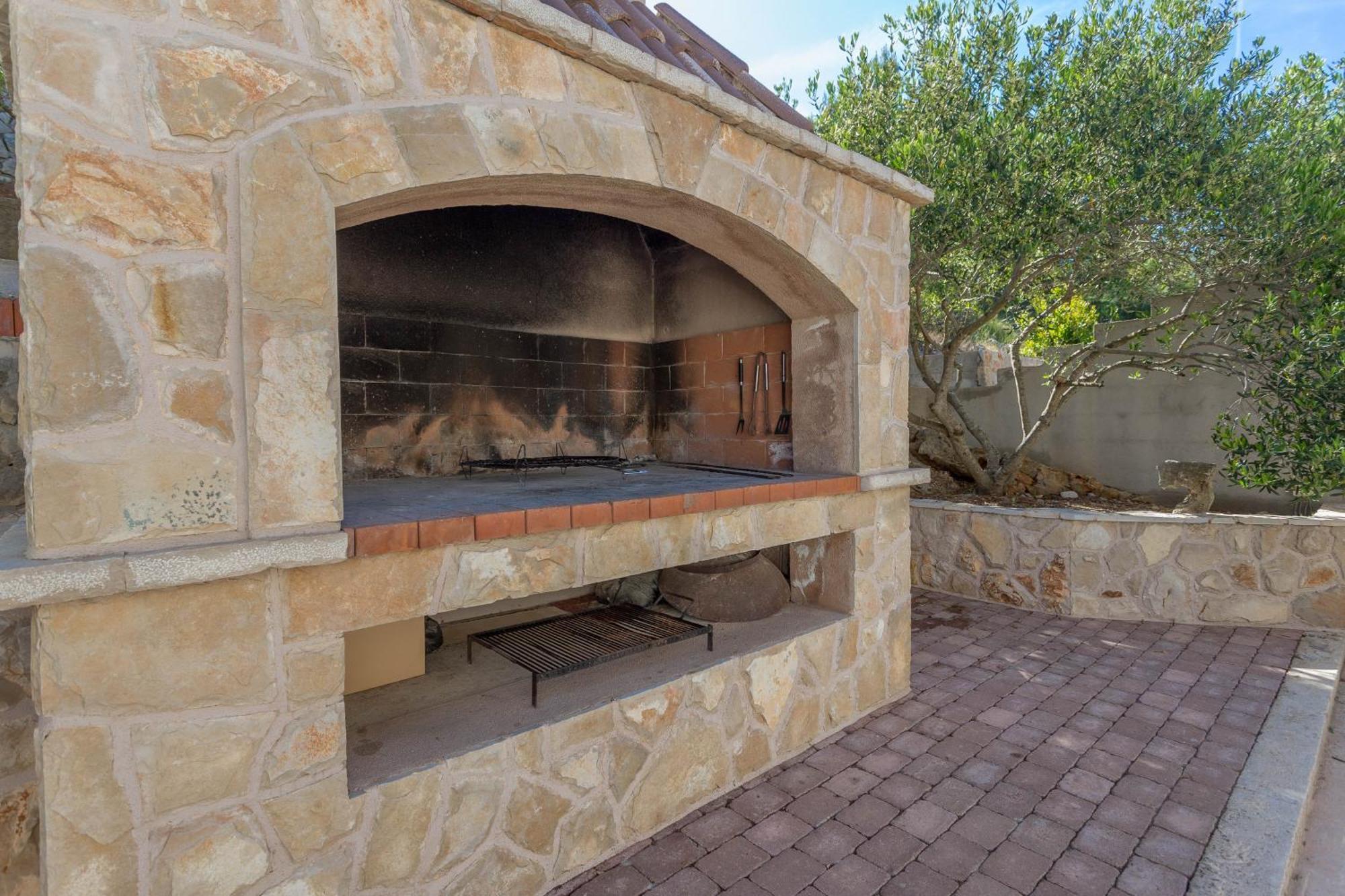 חוואר Apartments By The Sea Cove Zastupac, Hvar - 8761 מראה חיצוני תמונה