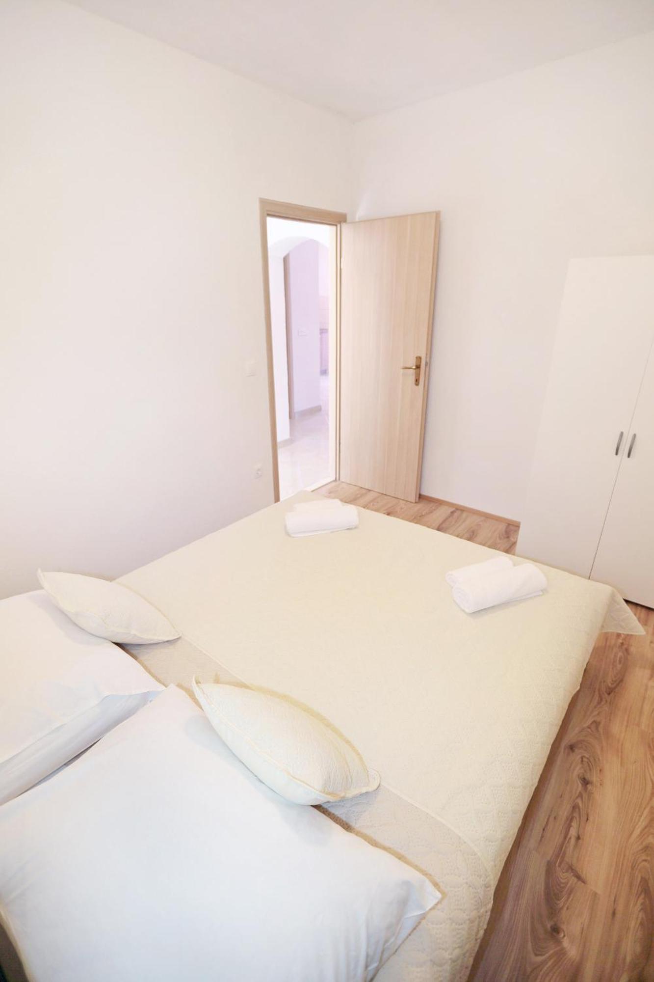 חוואר Apartments By The Sea Cove Zastupac, Hvar - 8761 חדר תמונה